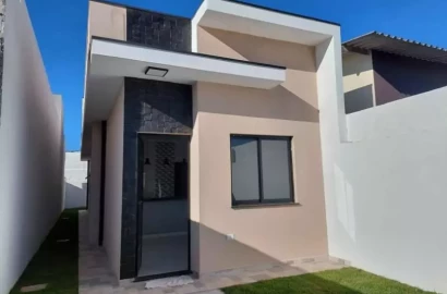 Casa Nova com 2 dormitórios, 2 Vagas de Garagem com 62m² á venda por R$320 mil - Golfinho - Caraguatatuba/SP